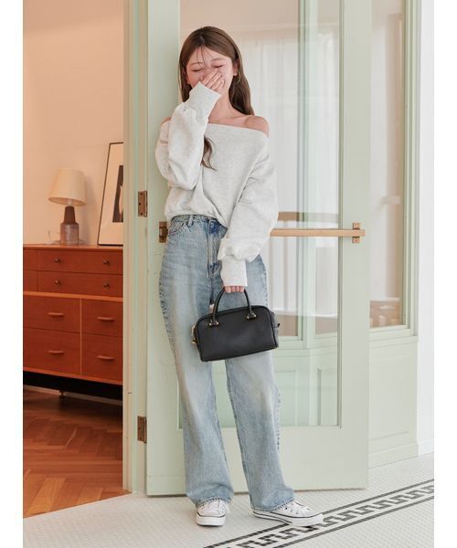 Stylevoice for xxx(スタイルヴォイスフォー)の「<kannaさんコラボ>スウェットドロップショルダーオフショルプルオーバー(スウェット・レディース・ライトグレー/クリーム/モカ・F)」の10枚目の写真