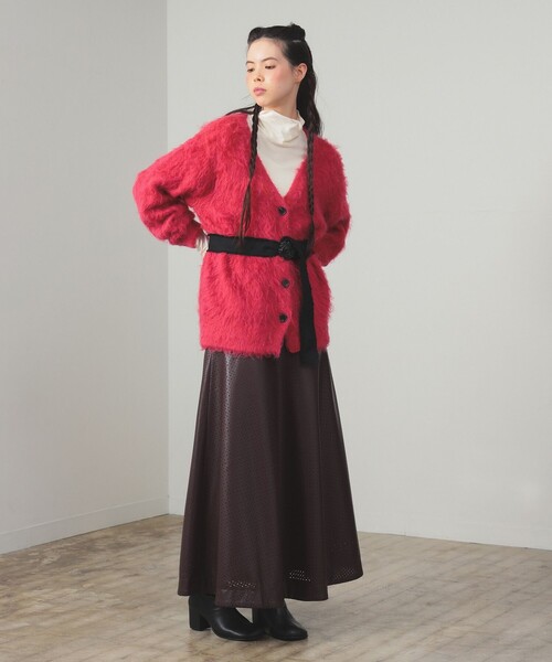 Ray BEAMS（レイビームス）の「フェイクレザー パンチング スカート（スカート・レディース・ブラック/ダークブラウン・0/1）」の10枚目の写真