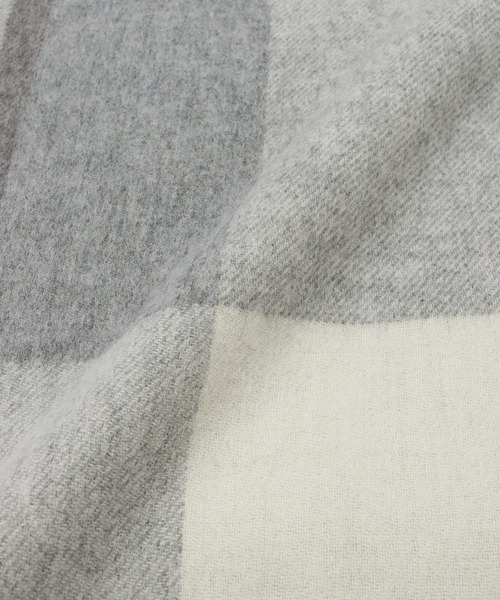 Honeys（ハニーズ）の「ウールマフラー（マフラー・レディース・サックスブルー系/ベージュ/ブラウン系その他/グレー系その他/ホワイト×ブラウン/ベージュ系その他/ライトグレー/ピンク/ダークブラウン・FREE）」の17枚目の写真