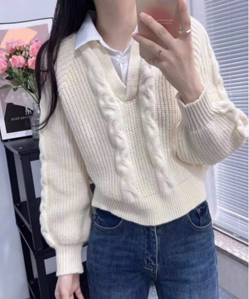 ampm（エーエムピーエム）の「シャツレイヤード風 ケーブルニットプルオーバー（ニット/セーター・レディース・ホワイト/ブラック/グレー・M/L）」の5枚目の写真