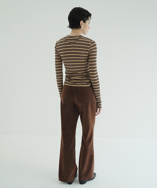 CLANE（クラネ）の「LAYERED SHOULDER CUT TOPS（Tシャツ/カットソー・レディース・ホワイト/ベージュ系その他/ブラック・1/2）」の17枚目の写真