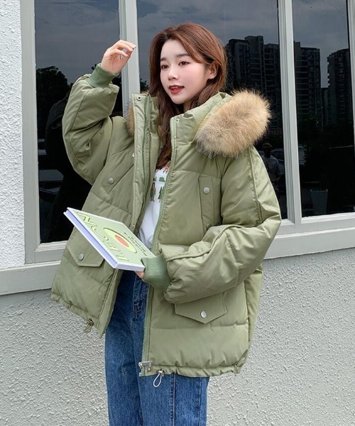 セール】ファーフード付きボリューム感あふれるダウンジャケット