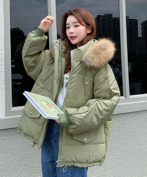 セール】ファーフード付きボリューム感あふれるダウンジャケット