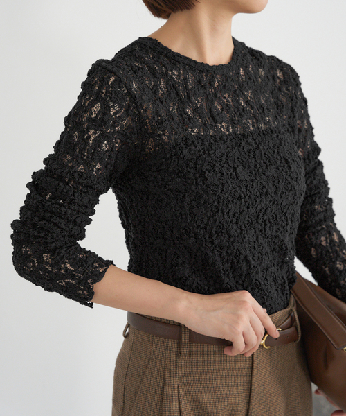 IENA（イエナ）の「《追加》Flowerストレッチレースプルオーバー（Tシャツ/カットソー・レディース・ブラック/グレー/アイボリー・FREE）」の3枚目の写真