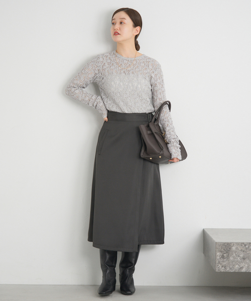 IENA（イエナ）の「《追加》Flowerストレッチレースプルオーバー（Tシャツ/カットソー・レディース・ブラック/グレー/アイボリー・FREE）」の5枚目の写真