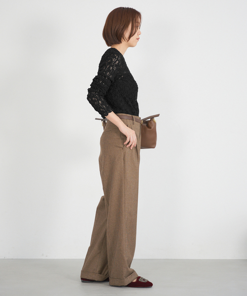 IENA（イエナ）の「《追加》Flowerストレッチレースプルオーバー（Tシャツ/カットソー・レディース・ブラック/グレー/アイボリー・FREE）」の14枚目の写真