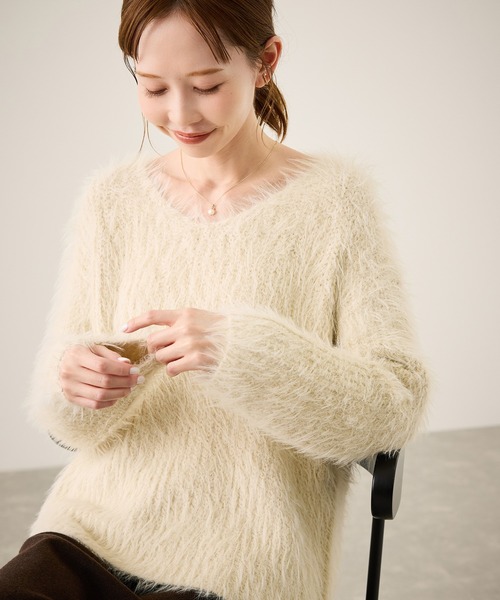 ROPE' PICNIC（ロペピクニック）の「フェザーVネックニット（ニット/セーター・レディース・キナリ/ブラウン系その他2/サックスブルー/チャコールグレー・FREE）」の15枚目の写真