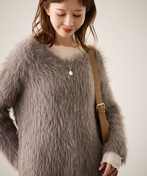 セブンフェアリー⭐︎ディニテコリエウールfox混ニット⭐︎新品　定価16500円 セール】フェザーVネックニット（ニット/セーター）｜ROPE' PICNIC