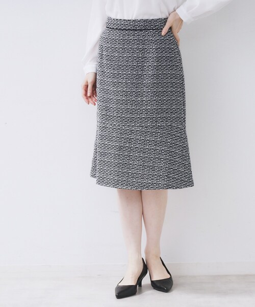 index（インデックス）の「≪通勤・セレモニー/セットアップ対応≫フレアツイードスカート【洗濯機OK】（スカート・レディース・ブラック系4/ホワイト系7/ネイビー・42/40/38/36）」の12枚目の写真