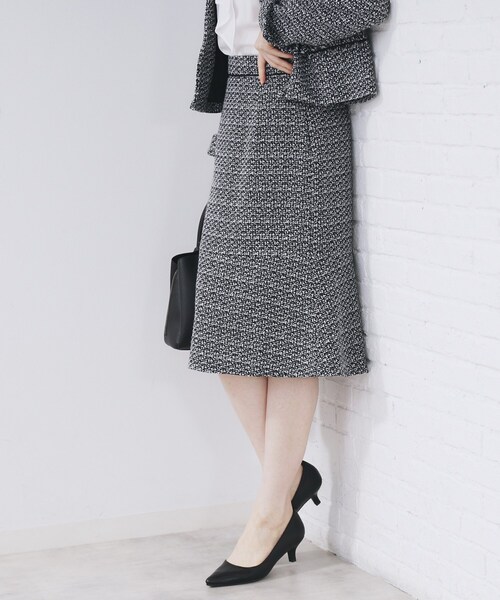 index（インデックス）の「≪通勤・セレモニー/セットアップ対応≫フレアツイードスカート【洗濯機OK】（スカート・レディース・ブラック系4/ホワイト系7/ネイビー・42/40/38/36）」の14枚目の写真