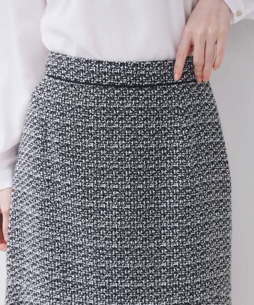 index（インデックス）の「≪通勤・セレモニー/セットアップ対応≫フレアツイードスカート【洗濯機OK】（スカート・レディース・ブラック系4/ホワイト系7/ネイビー・42/40/38/36）」の4枚目の写真