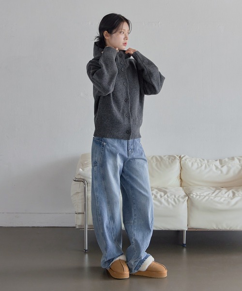 UNE MANSION(ユヌマンション)の「バラクラバー帽子ビッグボタンオーバーサイズニットカーディガン(ニット/セーター・レディース・ブラウン/オートミール/グレー/チャコールグレー・FREE)」の8枚目の写真