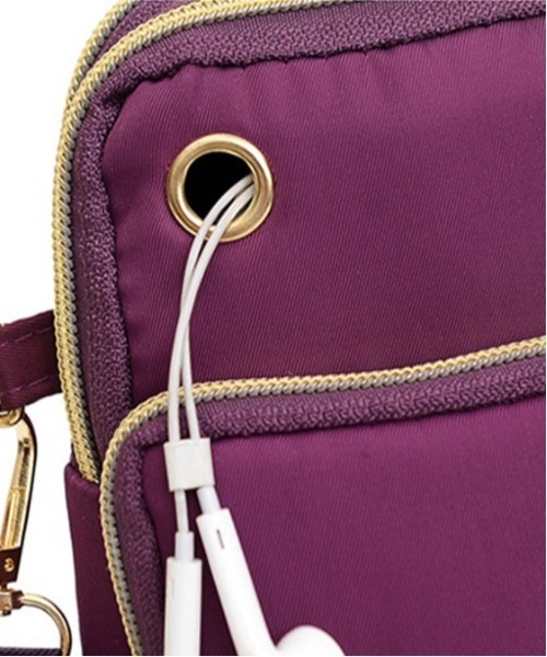 BACKYARD FAMILY(バックヤードファミリー)の「スマホポーチ pmysbag12(ショルダーバッグ・レディース・ブルー/ブラック系その他/パープル系その他/パープル/ブルー系その他/レッド/ブラック・FREE)」の11枚目の写真