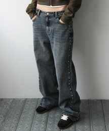 ROCKCAKE（ロックケーキ）の「Studded Line Point Jeans - Ash gray（デニムパンツ・レディース）」