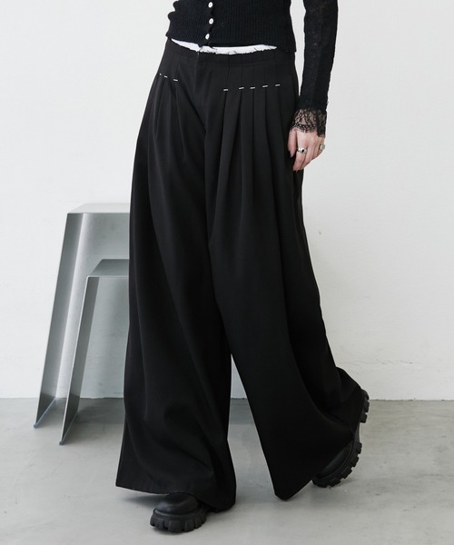 MONOe(モノエ)の「プリーツタックワイドスラックスパンツ(スラックス・レディース・ブラック/グレー・S/M/L)」の2枚目の写真