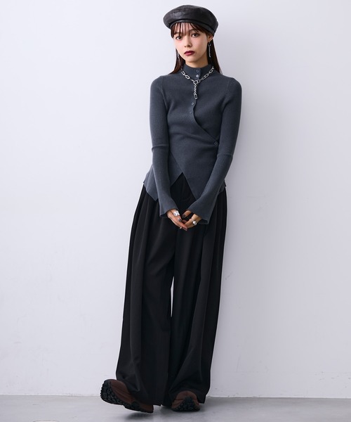 MONOe(モノエ)の「プリーツタックワイドスラックスパンツ(スラックス・レディース・ブラック/グレー・S/M/L)」の17枚目の写真