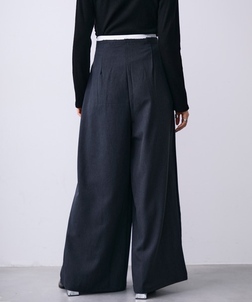 MONOe(モノエ)の「プリーツタックワイドスラックスパンツ(スラックス・レディース・ブラック/グレー・S/M/L)」の5枚目の写真