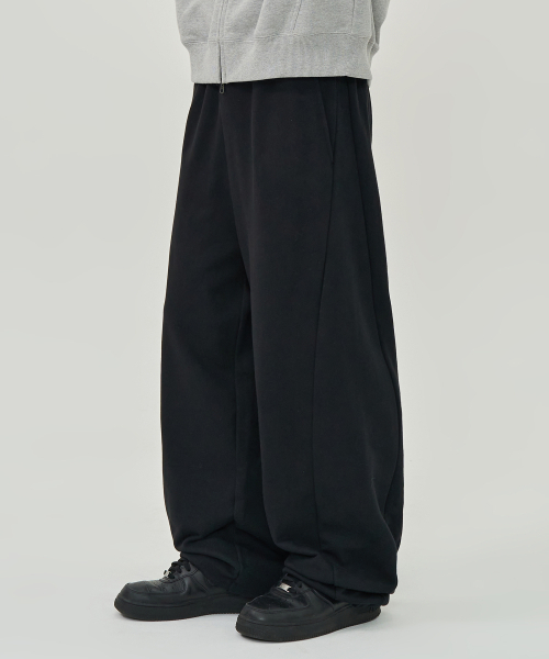 TOFFEE(トフィー)の「インシジョンバルーンフィットスウェットパンツ(ブラック)(スウェットパンツ・メンズ・その他・SMALL/MEDIUM/LARGE/X-LARGE)」の1枚目の写真