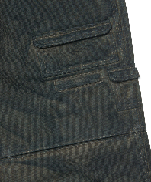 NOMANUAL(NOMANUAL)の「PAINTED CARGO PANTS - CHARCOAL(その他パンツ・レディース・その他・SMALL/MEDIUM/LARGE)」の7枚目の写真