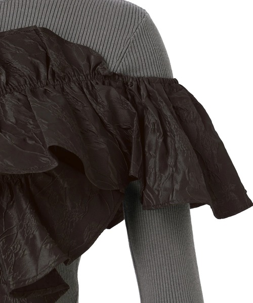 Mystrada(マイストラーダ)の「長袖アシメフリルニット(ニット/セーター・レディース・ホワイト/ブラック/グレー/ブルー・38)」の8枚目の写真