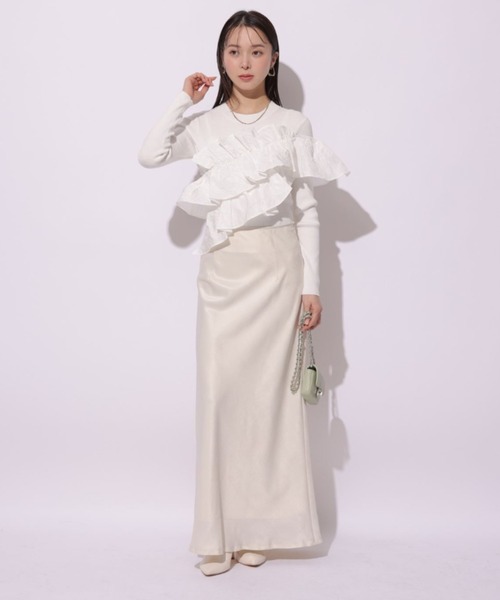 Mystrada(マイストラーダ)の「長袖アシメフリルニット(ニット/セーター・レディース・ホワイト/ブラック/グレー/ブルー・38)」の11枚目の写真