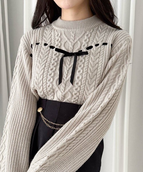 F i.n.t（フィント）の「ハートはしごリボンケーブルニットプルオーバー/fint フィント（ニット/セーター・レディース・ライトグレー/オフホワイト・FREE）」の9枚目の写真