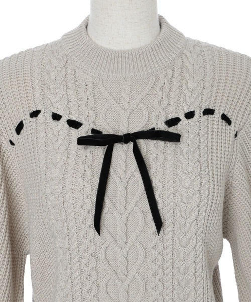 F i.n.t（フィント）の「ハートはしごリボンケーブルニットプルオーバー/fint フィント（ニット/セーター・レディース・ライトグレー/オフホワイト・FREE）」の17枚目の写真