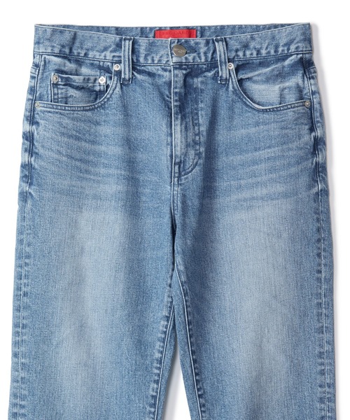 MEN'S BIGI（メンズビギ）の「【RED CARD/レッドカード】別注 Bass クリーンライトデニム（デニムパンツ・メンズ・ブルー・31/29/28/30/32）」の8枚目の写真