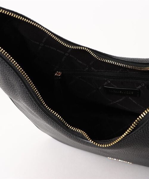 MICHAEL KORS(マイケルコース)の「NAYLA MD HOBO SHLDR ショルダーバッグ(ショルダーバッグ・レディース・ブラック・FREE)」の4枚目の写真