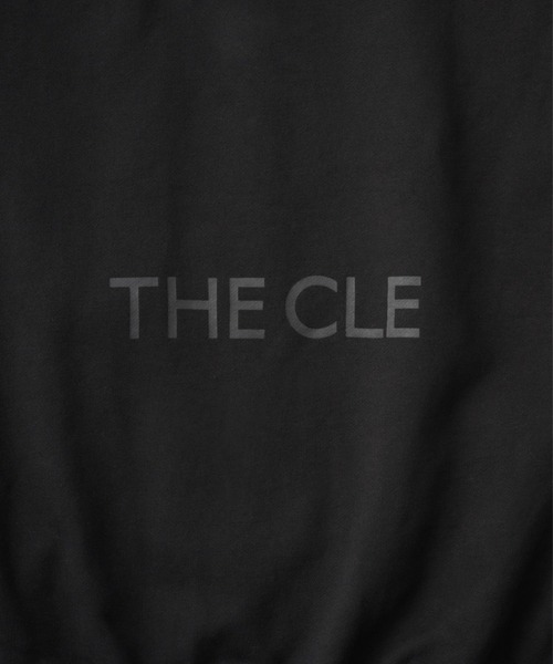 THE CLE（ザクレ）の「BACK LOGO SWEAT HOODIE / バックロゴスウェットフーディー【バックロゴ】【フード】 パーカー スウェット トップス メンズ（スウェット・メンズ・ブラック/グレー・1/2）」の3枚目の写真
