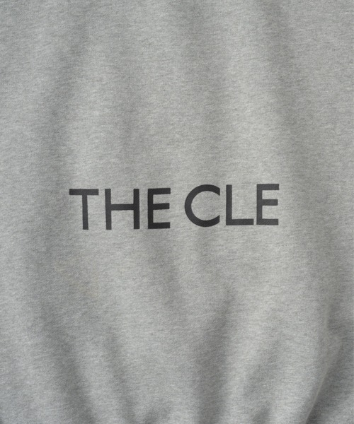 THE CLE（ザクレ）の「BACK LOGO SWEAT HOODIE / バックロゴスウェットフーディー【バックロゴ】【フード】 パーカー スウェット トップス メンズ（スウェット・メンズ・ブラック/グレー・1/2）」の4枚目の写真