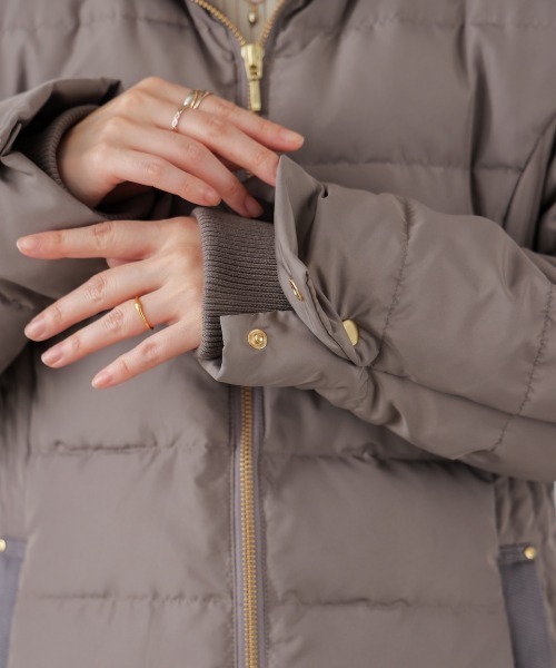 Bou Jeloud(ブージュルード)の「高密度タックロングダウン(ダウンジャケット/コート・レディース・モカ/ブラック・38)」の15枚目の写真