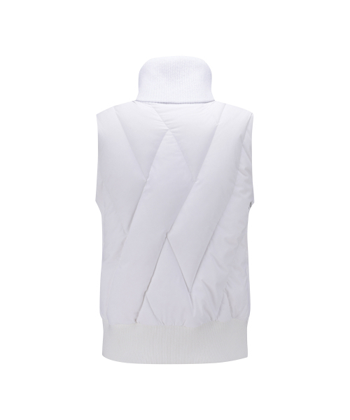 ANEW GOLF（アニューゴルフ）の「WOMEN HYBRID KNIT VEST_OW（ベスト・レディース・その他・X-SMALL/SMALL）」の2枚目の写真