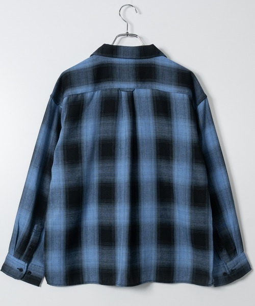 JOHN'S CLOSET（ジョンズクローゼット）の「【a】オンブレチェック ボックスシルエット オープンカラーシャツ（シャツ/ブラウス・メンズ・ブラック/ブルー/ホワイト・MEDIUM/LARGE）」の11枚目の写真