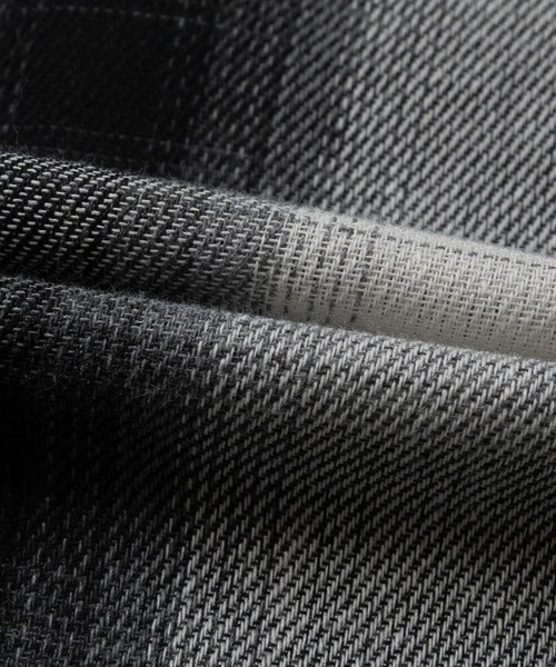 JOHN'S CLOSET（ジョンズクローゼット）の「【a】オンブレチェック ボックスシルエット オープンカラーシャツ（シャツ/ブラウス・メンズ・ブラック/ブルー/ホワイト・MEDIUM/LARGE）」の8枚目の写真