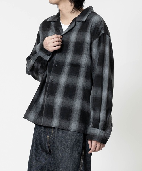 JOHN'S CLOSET（ジョンズクローゼット）の「【a】オンブレチェック ボックスシルエット オープンカラーシャツ（シャツ/ブラウス・メンズ・ブラック/ブルー/ホワイト・MEDIUM/LARGE）」の19枚目の写真