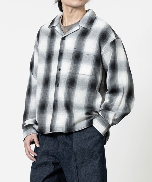 JOHN'S CLOSET（ジョンズクローゼット）の「【a】オンブレチェック ボックスシルエット オープンカラーシャツ（シャツ/ブラウス・メンズ・ブラック/ブルー/ホワイト・MEDIUM/LARGE）」の13枚目の写真