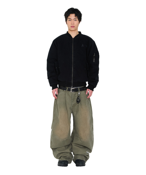 AAKAM（アーカム）の「Distressed Cotton MA-1 Jacket (Black)（ブルゾン・レディース・その他・1/2）」の7枚目の写真
