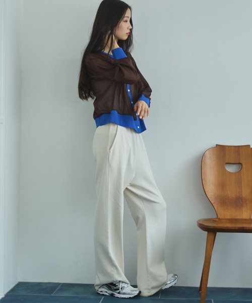 Doux archives（ドゥアルシーヴ）の「【ZOZO限定】バイカラーシアーカーディガン（カーディガン/ボレロ・レディース・ブラック/ベージュ/ブラウン・FREE）」の17枚目の写真