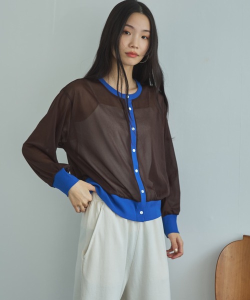 Doux archives（ドゥアルシーヴ）の「【ZOZO限定】バイカラーシアーカーディガン（カーディガン/ボレロ・レディース・ブラック/ベージュ/ブラウン・FREE）」の12枚目の写真