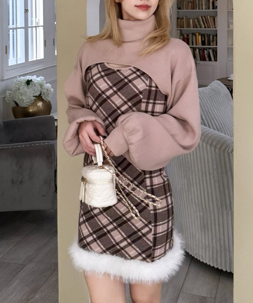 ROYAL PARTY（ロイヤルパーティー）の「チェックレイヤードヘムファーニットミニワンピース（ワンピース・レディース・ブラック/モカ/グレー・FREE）」の3枚目の写真