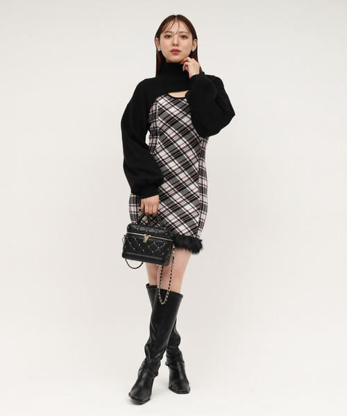 ROYAL PARTY（ロイヤルパーティー）の「チェックレイヤードヘムファーニットミニワンピース（ワンピース・レディース・ブラック/モカ/グレー・FREE）」の4枚目の写真