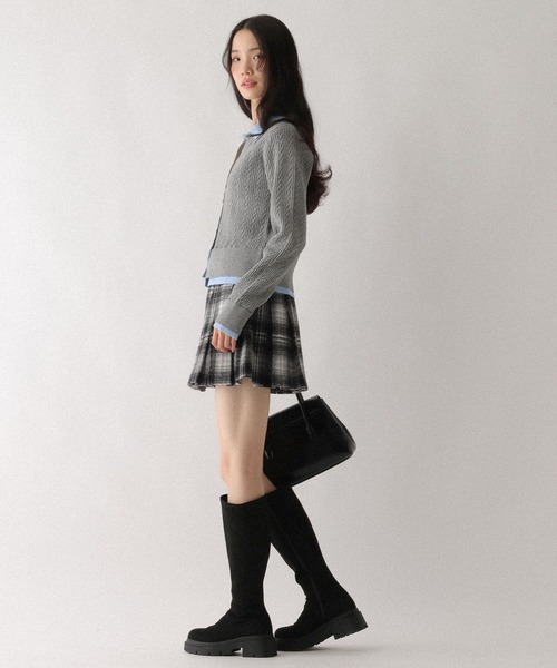 Heather（ヘザー）の「ダブルカラーケーブルニット　636792（ニット/セーター・レディース・グレー/ベージュ/ネイビー・FREE）」の6枚目の写真