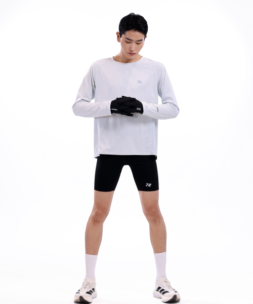 RUMAD(ルマッド)の「ロングスリーブ長袖Tシャツランニング3カラー(Tシャツ/カットソー・レディース・ブラック/ホワイト/ライトグレー・MEDIUM/LARGE/X-LARGE/XX-LARGE)」の8枚目の写真