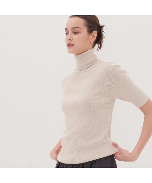 ACUD(アクド)の「Turtle Neck Ribbed Knit _Beige(ニット/セーター・レディース・ベージュ・FREE)」の1枚目の写真