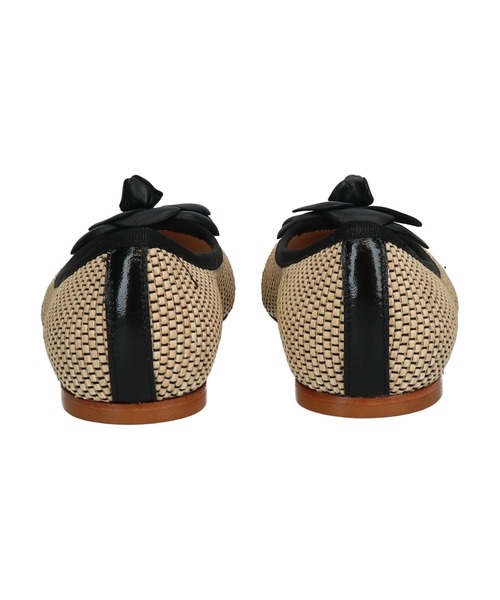 inter-chaussures(インターショシュール)の「【WEB先行予約】【FABIO RUSCONI】異素材コンビラウンドトウカメリアバレエ(F61514)(パンプス・レディース・ベージュ系その他・35/36/37/38/39)」の4枚目の写真