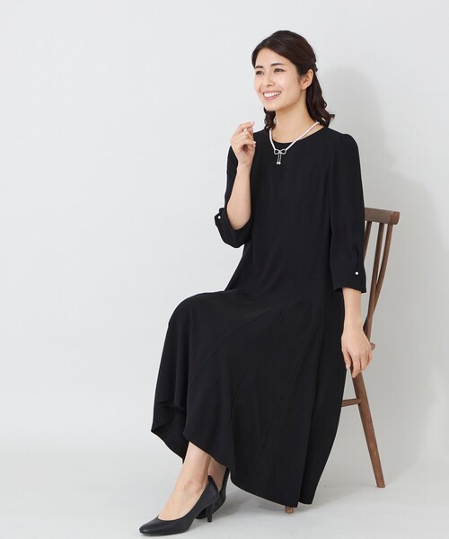 TO BE CHIC（トゥー ビー シック）の「バックサテンパネルライン フレアワンピース（ワンピース・レディース・ブラック/ピンク系その他2・40）」の4枚目の写真