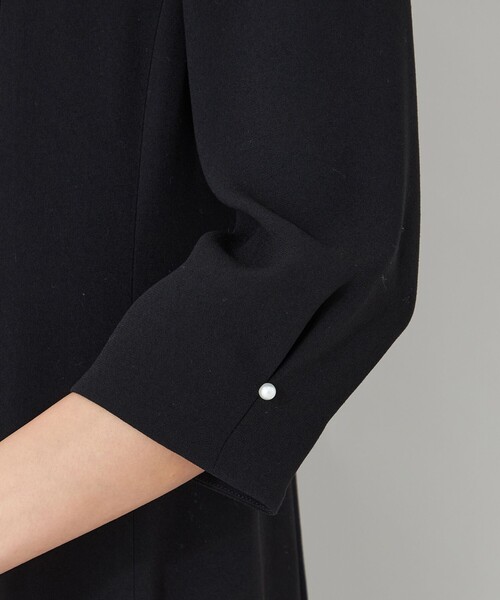 TO BE CHIC（トゥー ビー シック）の「バックサテンパネルライン フレアワンピース（ワンピース・レディース・ブラック/ピンク系その他2・40）」の12枚目の写真
