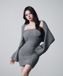 VEILA（ヴェイラ）の「ケーブル編み　ニットワンピース＆ショートカーディガンセット（ワンピース）」
