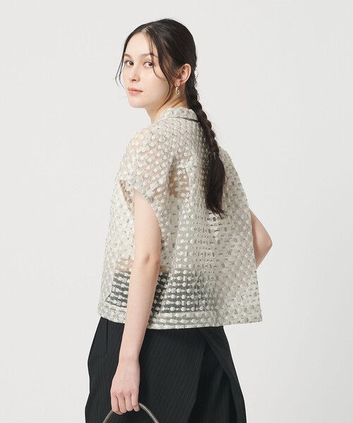 BEAUTY&YOUTH UNITED ARROWS(ビューティーアンドユースユナイテッドアローズ)の「シアージャガード ショートスリーブ シャツ(シャツ/ブラウス・レディース・ライトグレー/ブラック・FREE)」の2枚目の写真